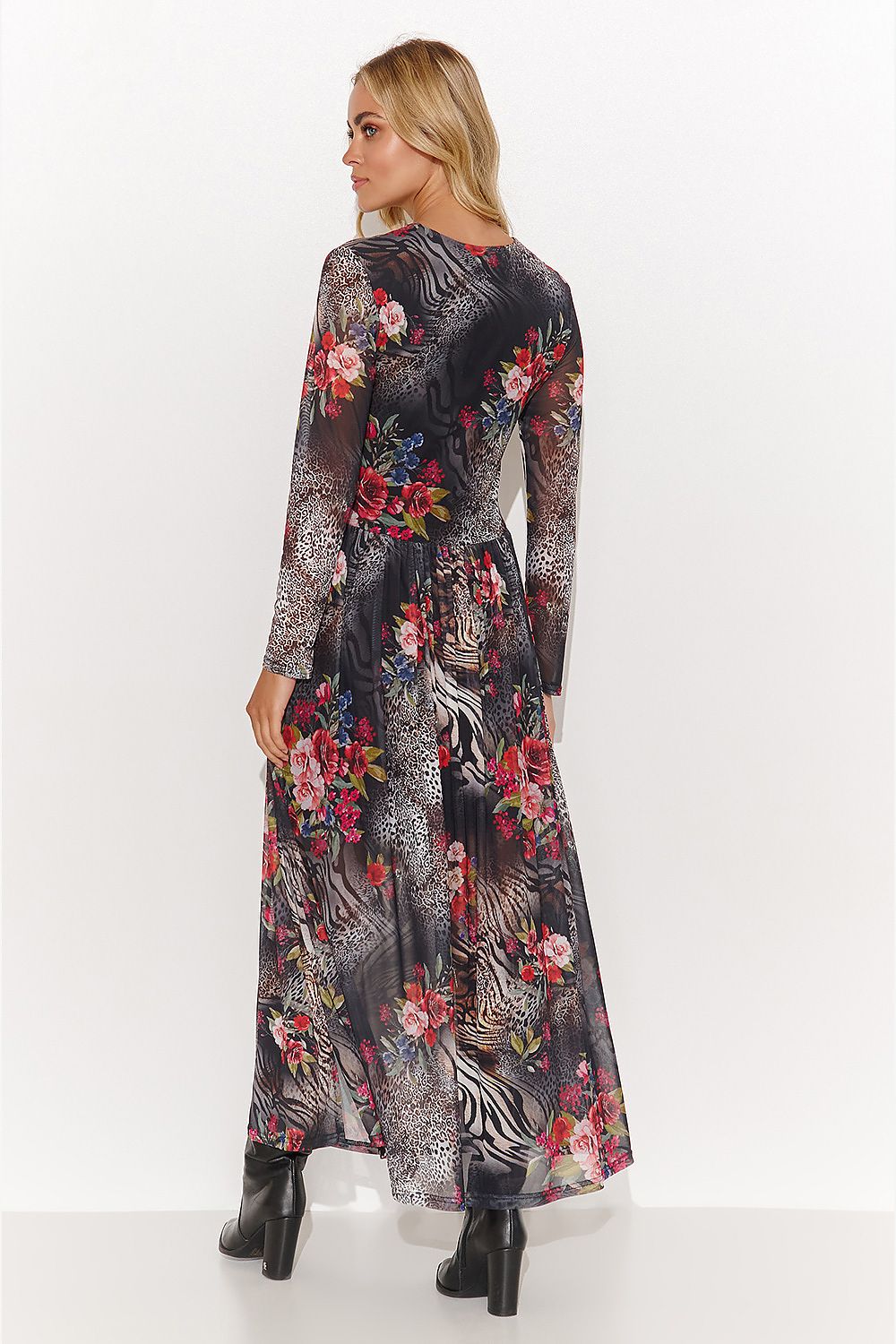 Daydress model 184804 Makadamia - Bells of Valor