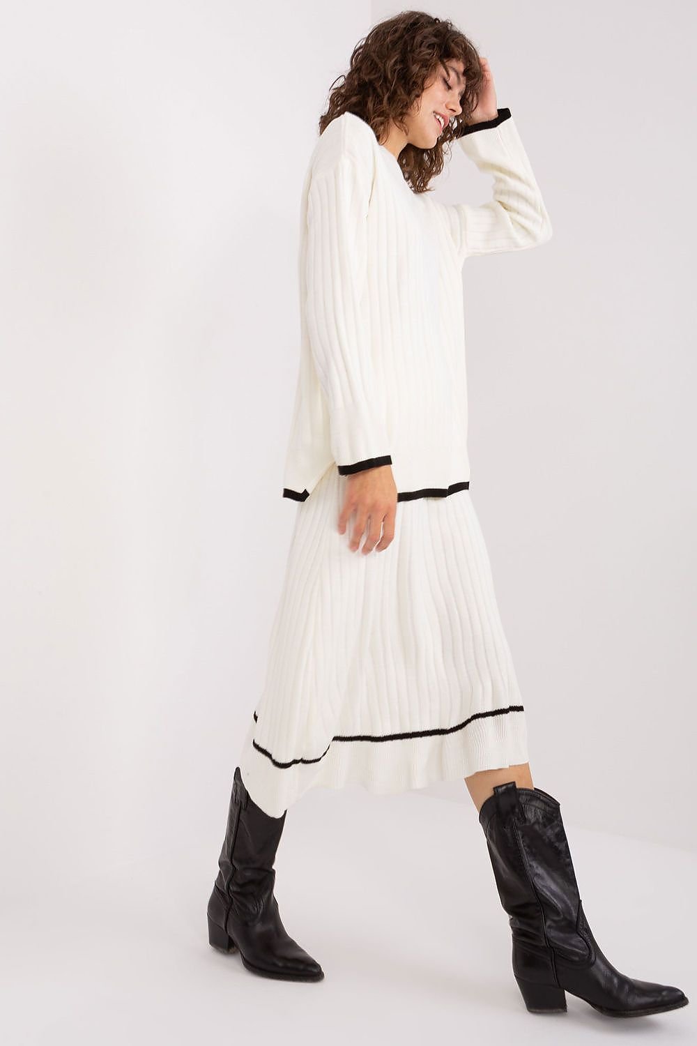 Color Block Knit Set - Ben Valor